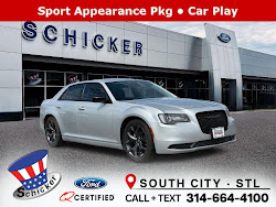 2021 Chrysler 300 Touring