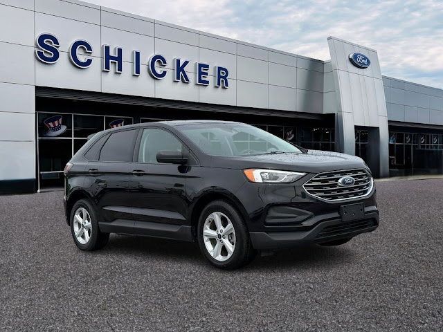 2020 Ford Edge SE