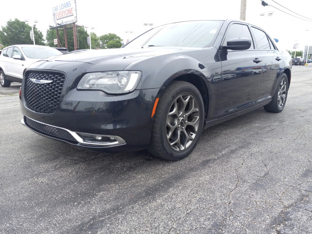 2015 Chrysler 300S 300S