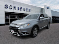 2020 Mitsubishi Outlander SE