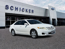 2010 Toyota Camry LE
