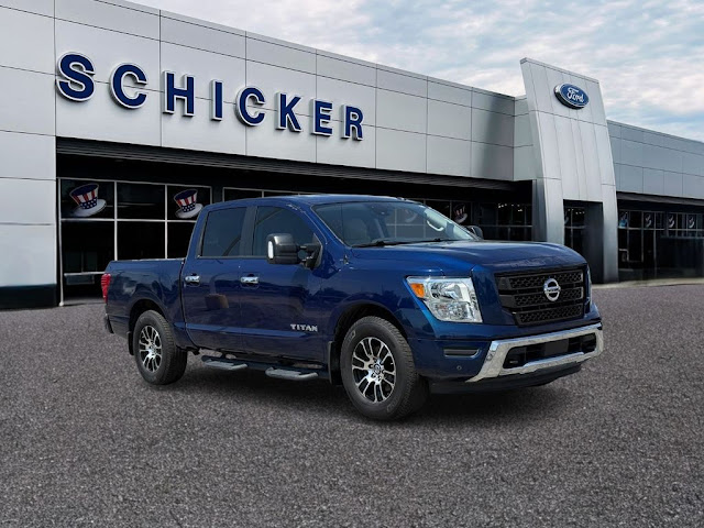 2021 Nissan Titan SV