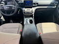 2023 Ford Explorer Base