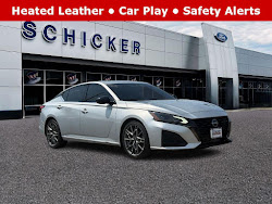 2023 Nissan Altima 2.0 SR