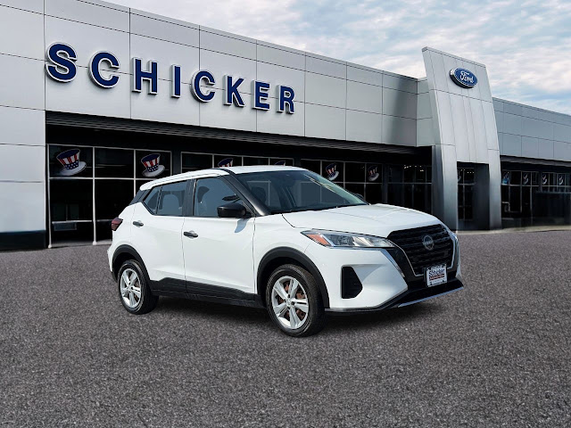 2023 Nissan Kicks S